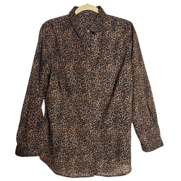 J. McLaughlin Tops - J McLaughlin Button Front Animal Print Shirt Size L
